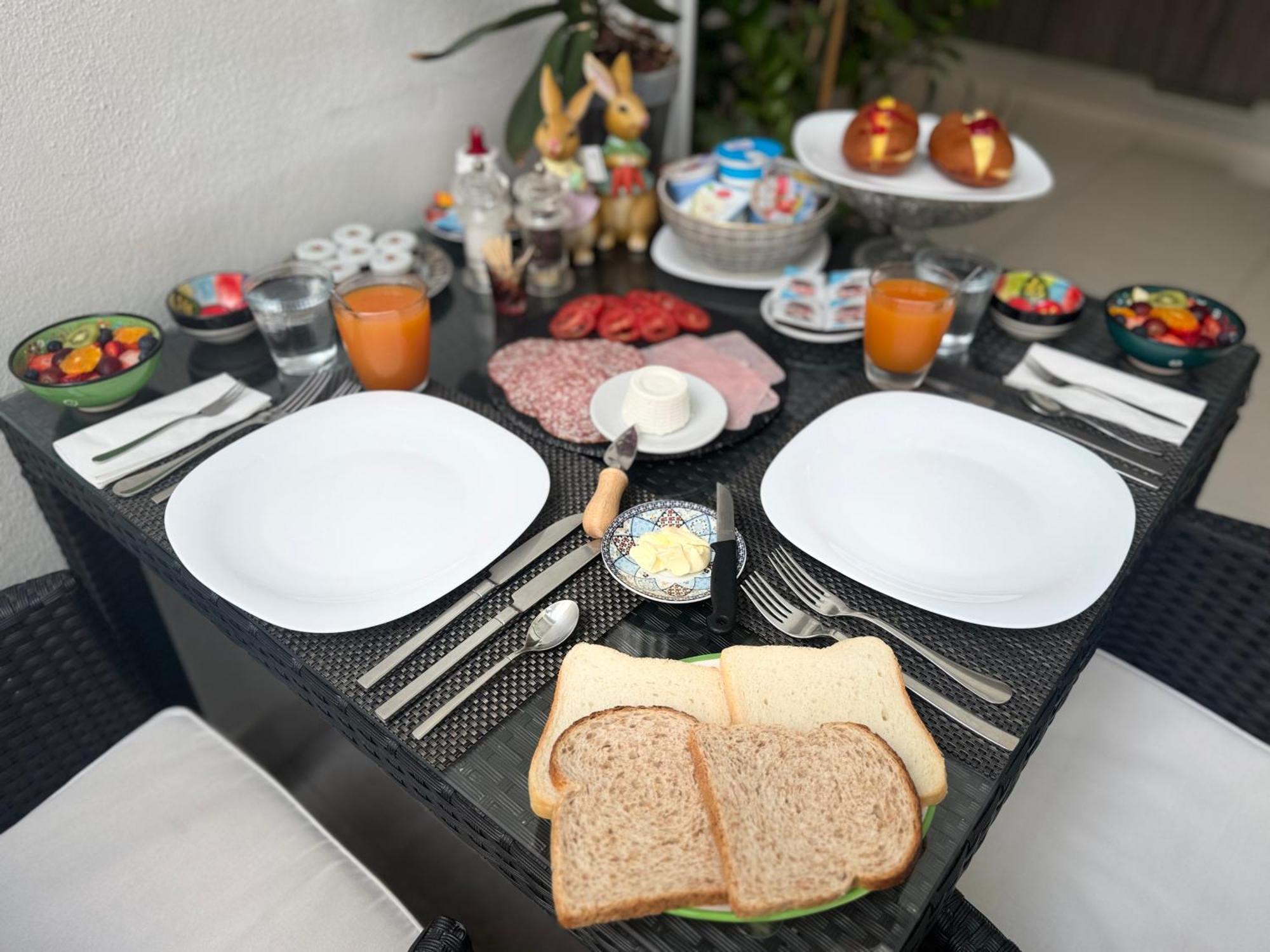 Bed and Breakfast Escape To St Julians St. Julian's Zewnętrze zdjęcie